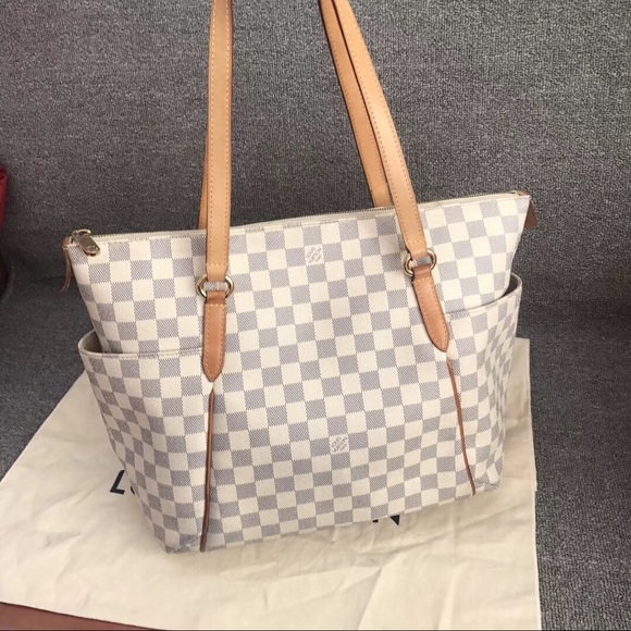 louis vuitton totally